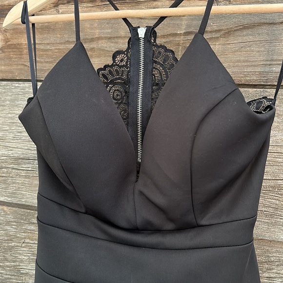 Le Chateau LBD NWT - Picture 3 of 8